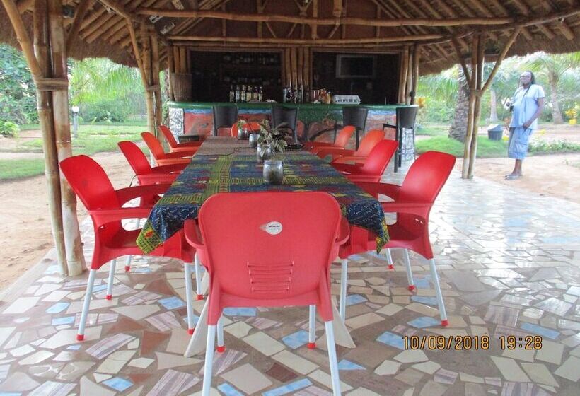 پانسیون Twitter Paradise Guest House