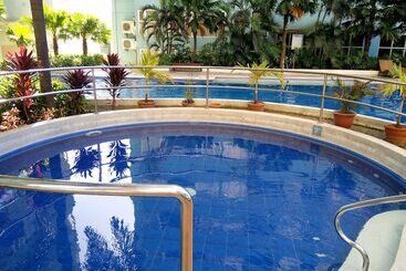 Ridgewood Towers Condotel