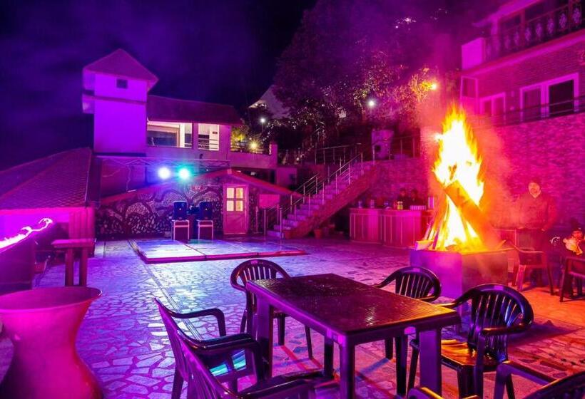 Blue Pine Resort