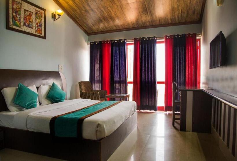Blue Pine Resort