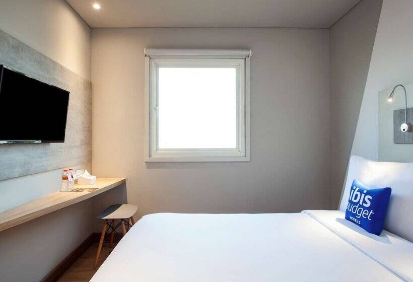 هتل Ibis Budget Surabaya Diponegoro