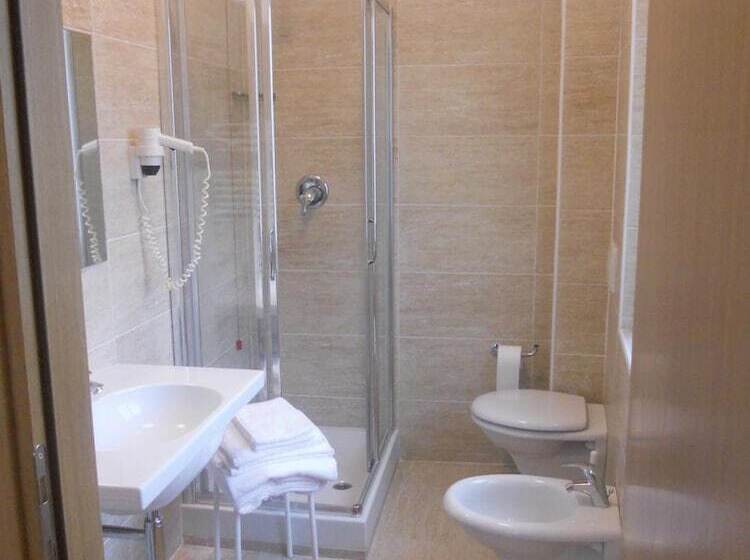 Отель Locanda L'ombrosa