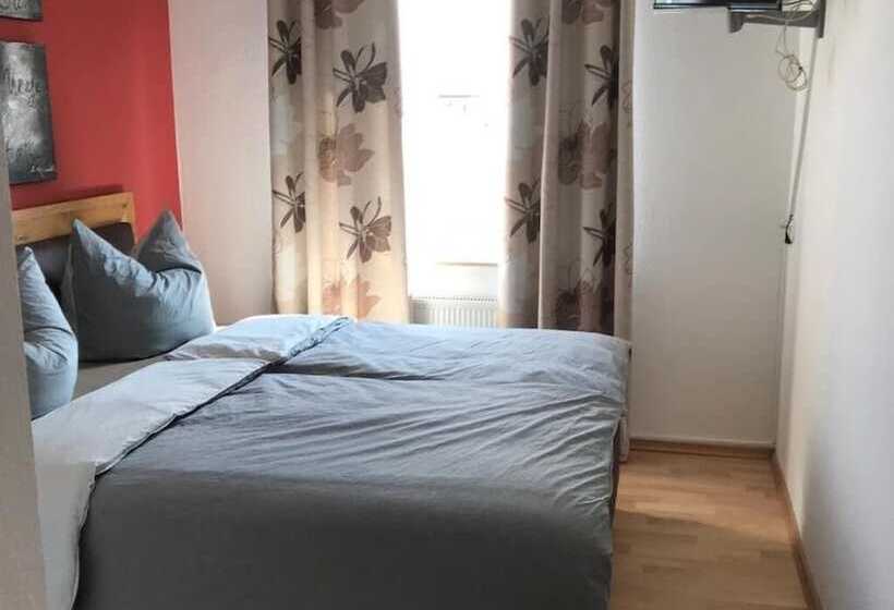 ホテル Maxdorfer Hof