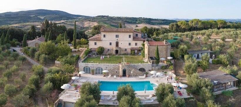 교외 호텔 Tenuta Decimo   Il Borgo Di Mariano