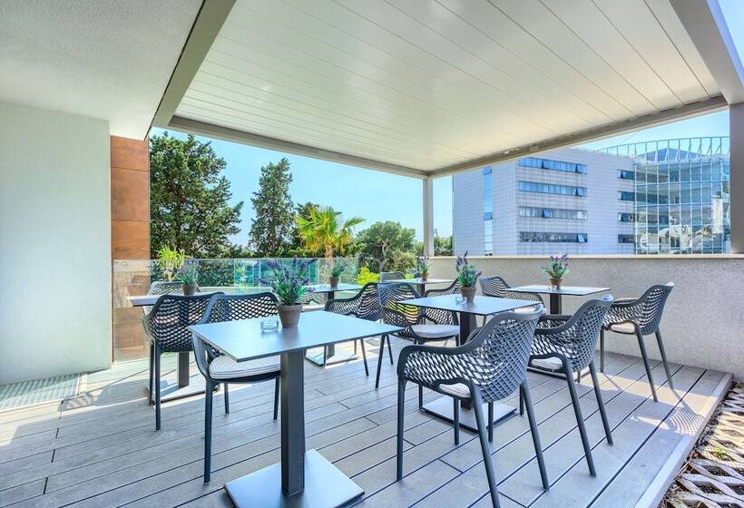 هتل Bel Residence