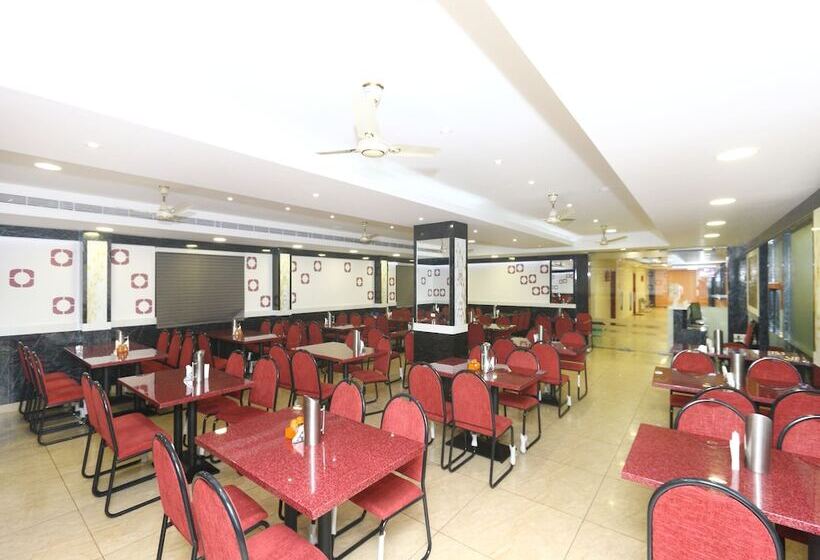 هتل Rahmath Residency By Oyo Rooms