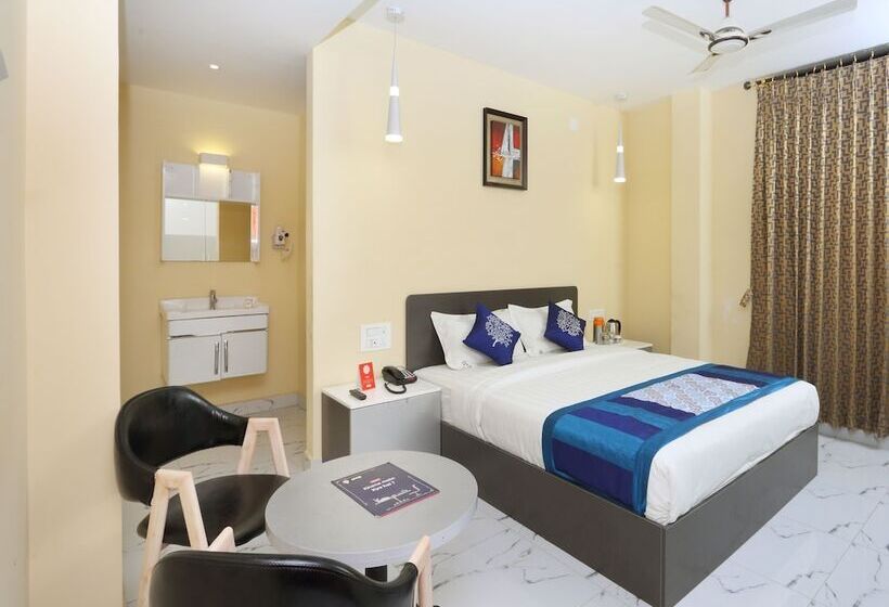 בית מלון כפרי Rahmath Residency By Oyo Rooms