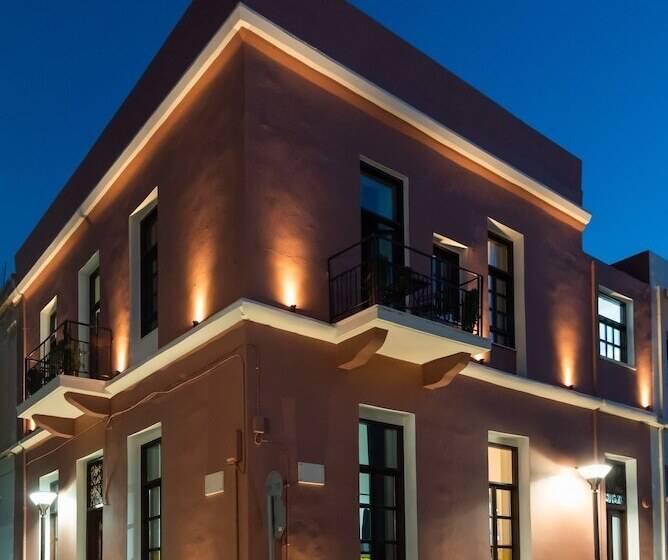 Intra Muros Hostel