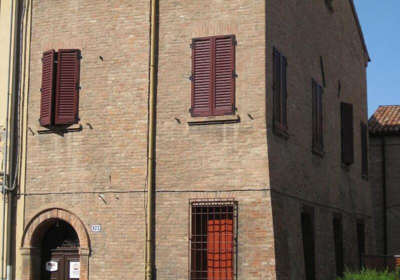 Low Cost Ferrara