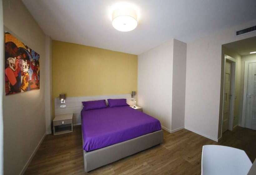 پانسیون Bed Room