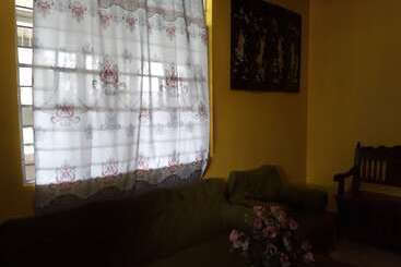 پانسیون Jack & Claud Bed & Breakfast Guest House