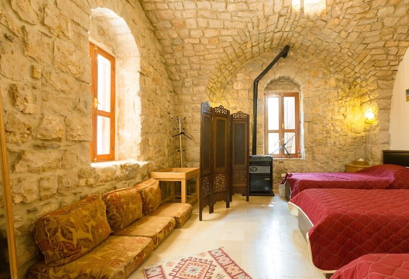 Boustany Guest House Hostel