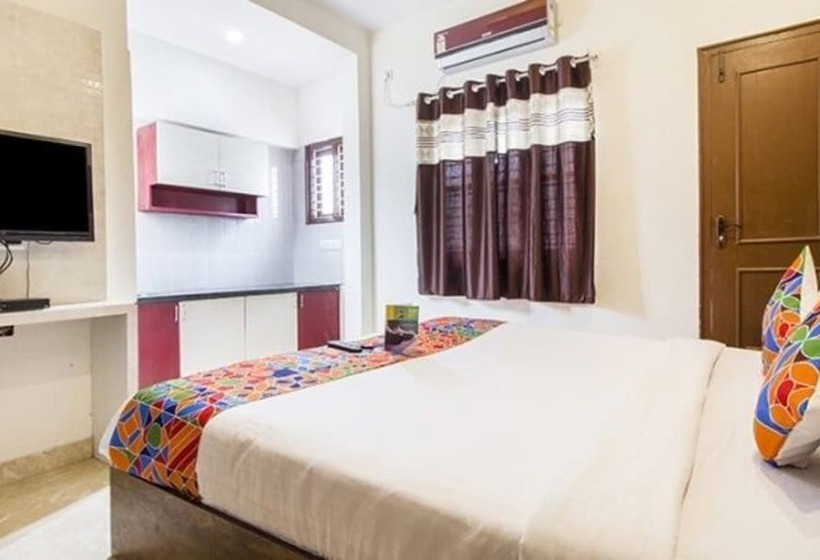 Fabhotel Crown Suites   Nr Sony Signals