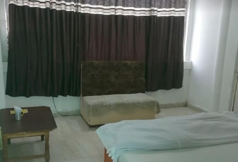 酒店 Gurukripa Inn