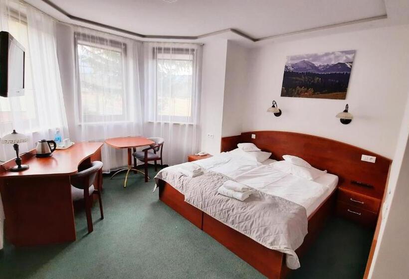 هتل Malachit Karpacz Spa