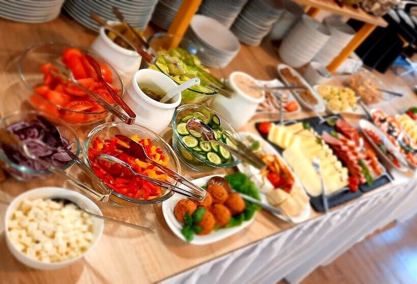 هتل Malachit Karpacz Spa