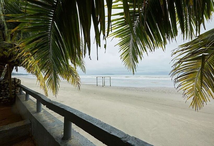 هتل Mawar Villa
