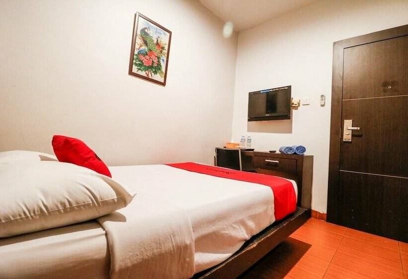 هتل Reddoorz Plus Near Pasar Wisata