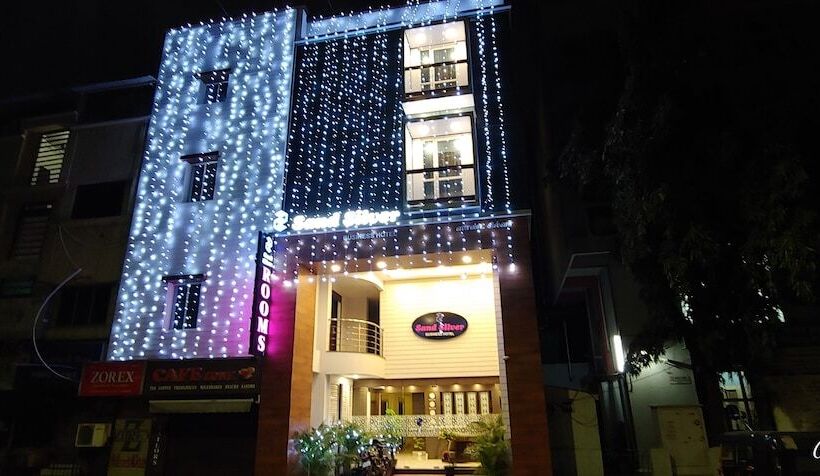 هتل Sand Silver Business