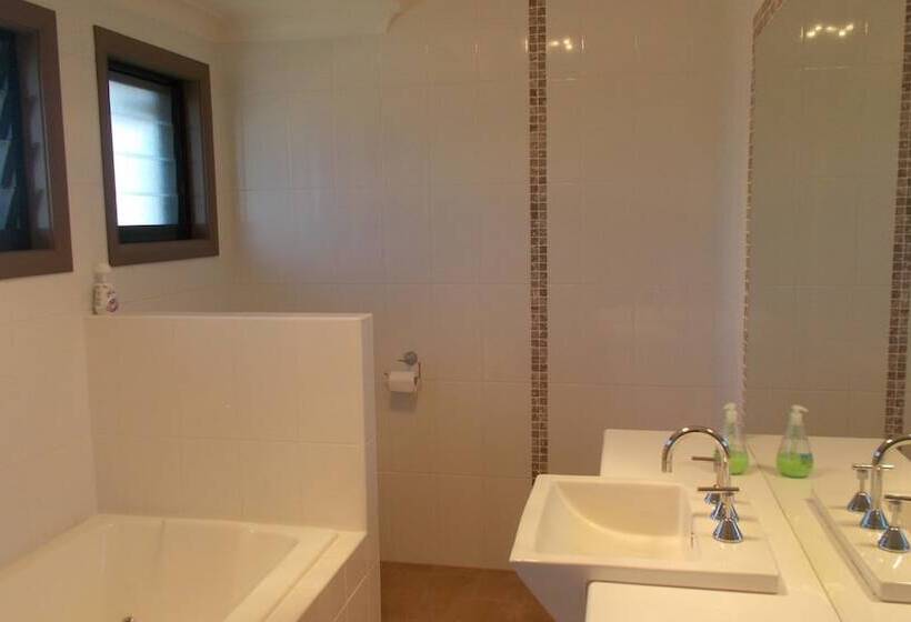 La Bella Vita At South West Rocks   No Sheets Or Towels Provided