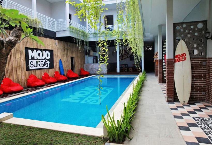 Mojosurf Camp Canggu Hostel