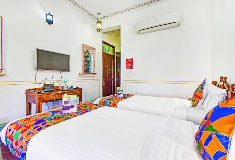 בית מלון כפרי Shree Villas