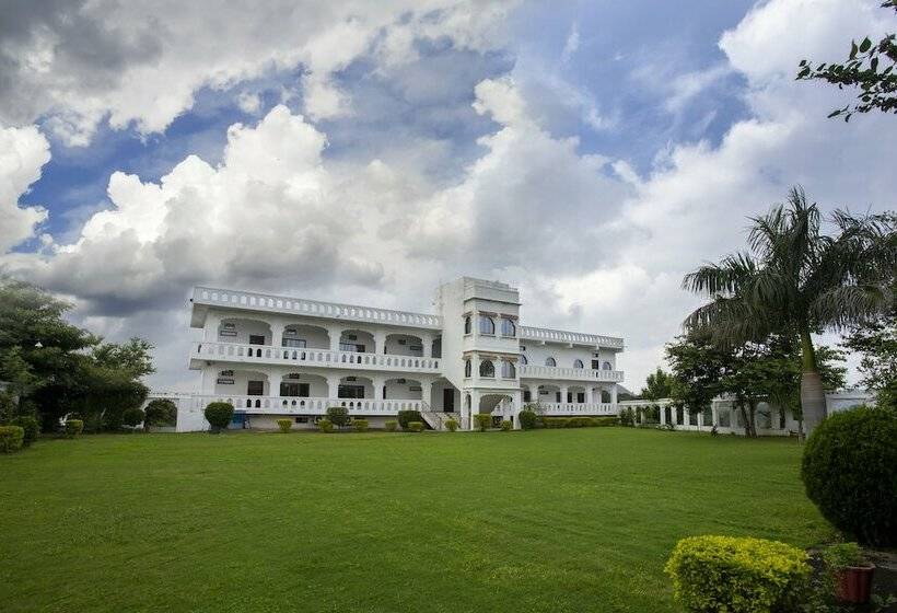 فندق Narayan Niwas Resort