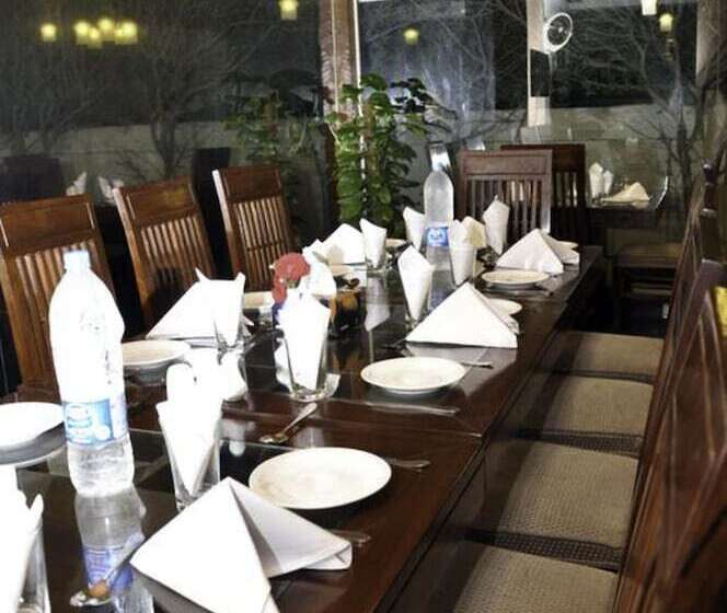 هتل Royal Elegance