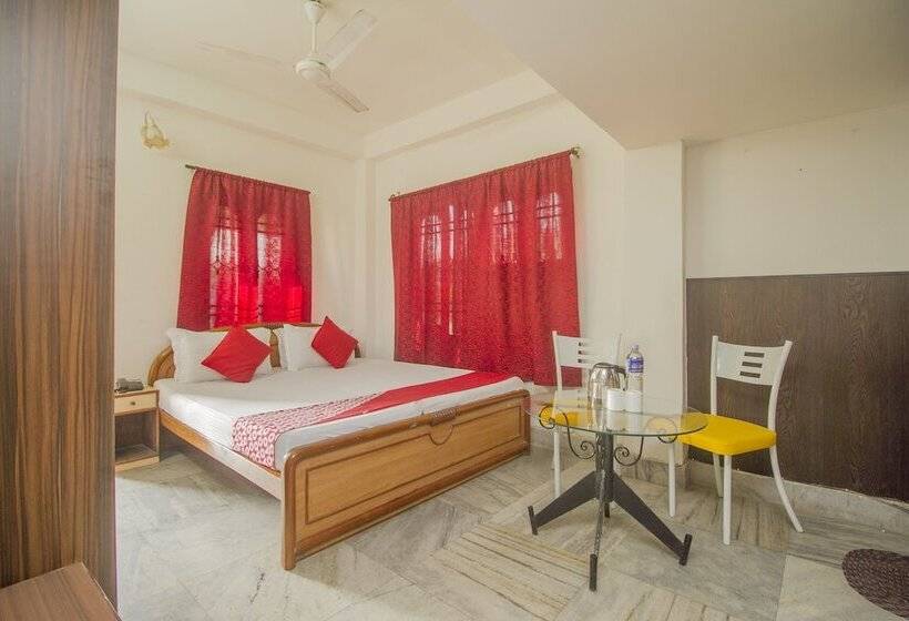 هتل The Mapple By Oyo Rooms