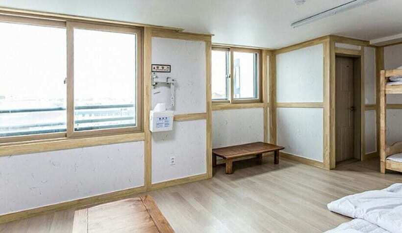 Kirin Guesthouse   Hostel