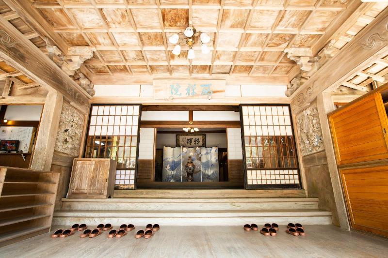 Rjokan 高野山 宿坊 西禅院  Koyasan Shukubo Saizenin