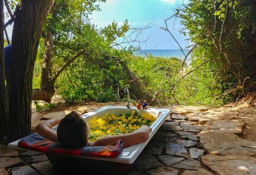 فندق Back Of Beyond Dune Camp Yala