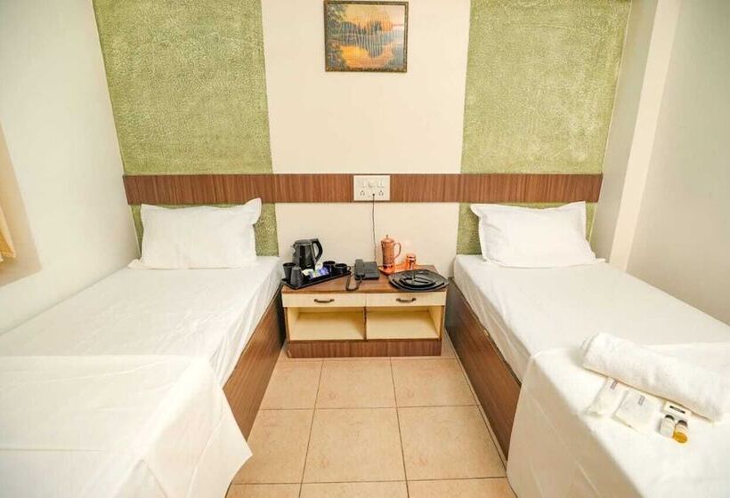 هتل Sapthagiri Nest