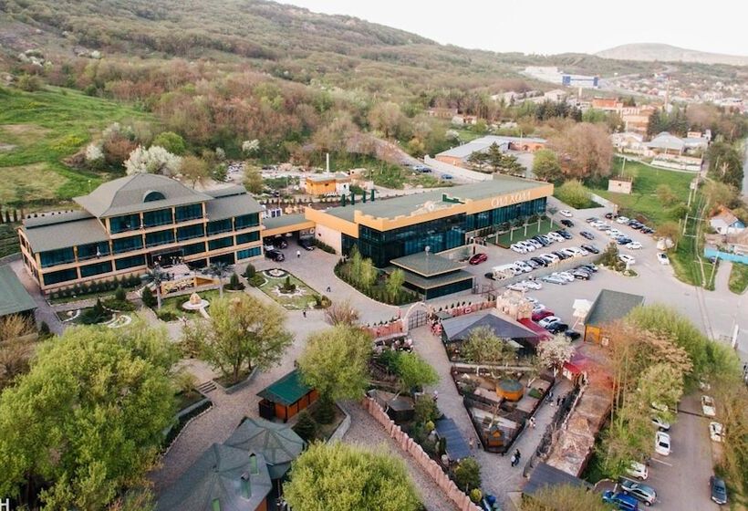 Park Rodnik Otel