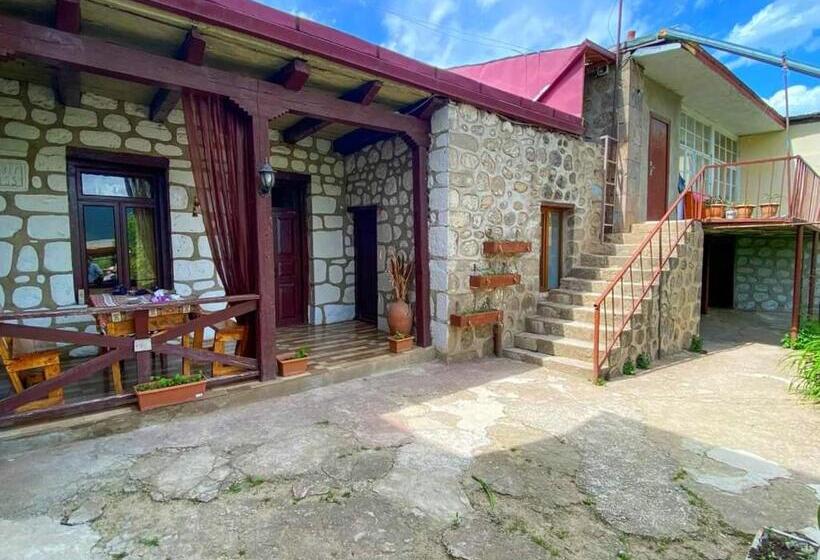پانسیون Old Tatev Guesthouse