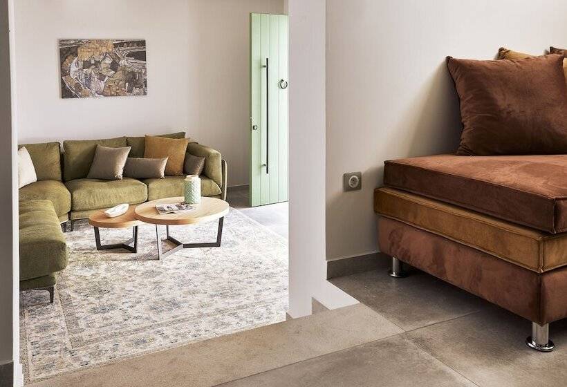 דירת נופש Emgard Suites Kythnos