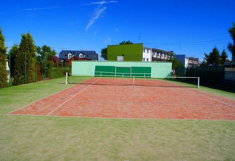 אתר נופש Owr Piramida 2