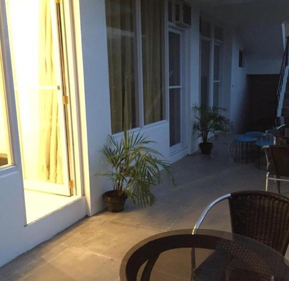 Alta Residences