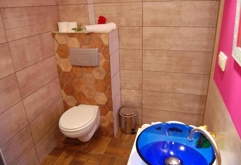 تختخواب و صبحانه Pokoje Gościnne Pod Ciupagą