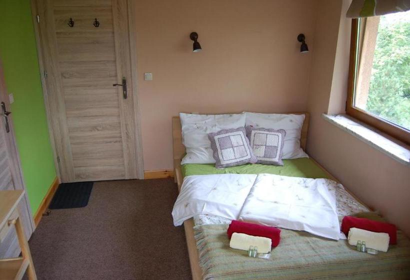 تختخواب و صبحانه Pokoje Gościnne Pod Ciupagą