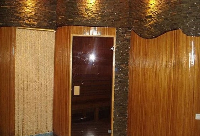 مسافرخانه Mimino
