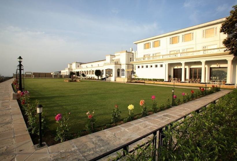 هتل Hari Niwas Palace