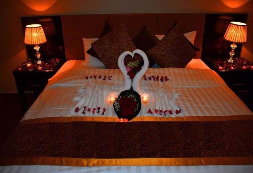 هتل Wow Jeddah