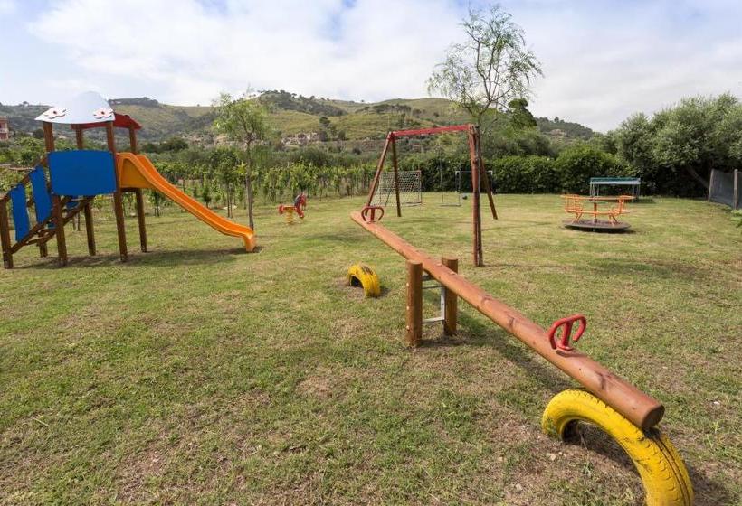 ペンション Baia Marticana Residence