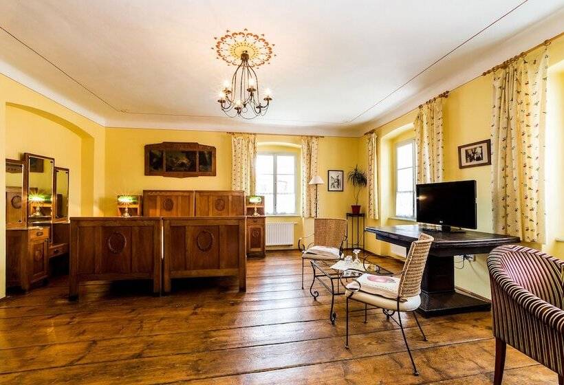 پانسیون Penzion Gardena