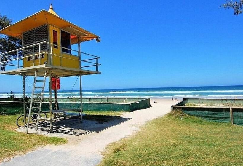 Apr Private Suites Moroc By The Beach