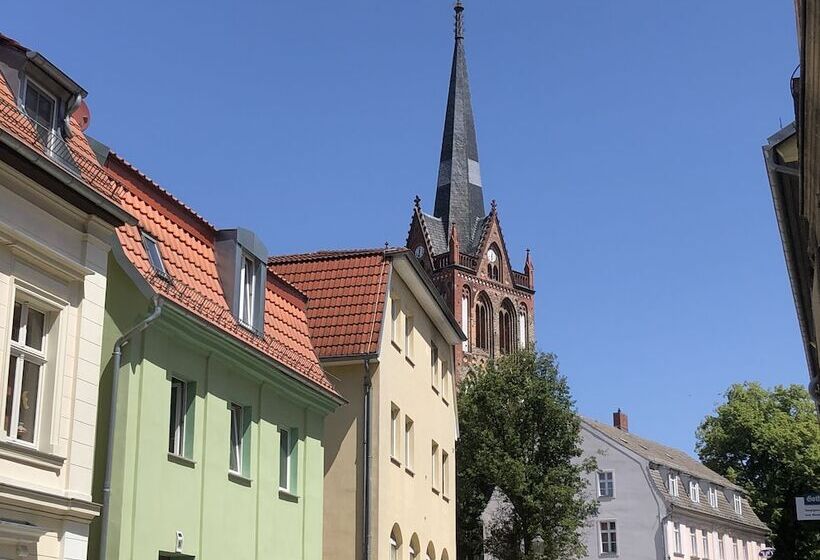 צימר Riverside Inn