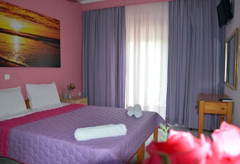 Giorgio Apartments