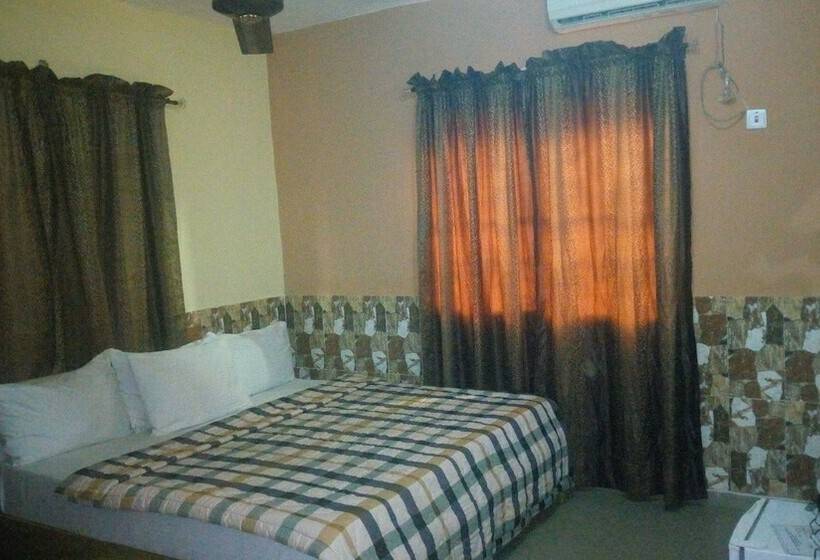 هتل Ibis Diamond