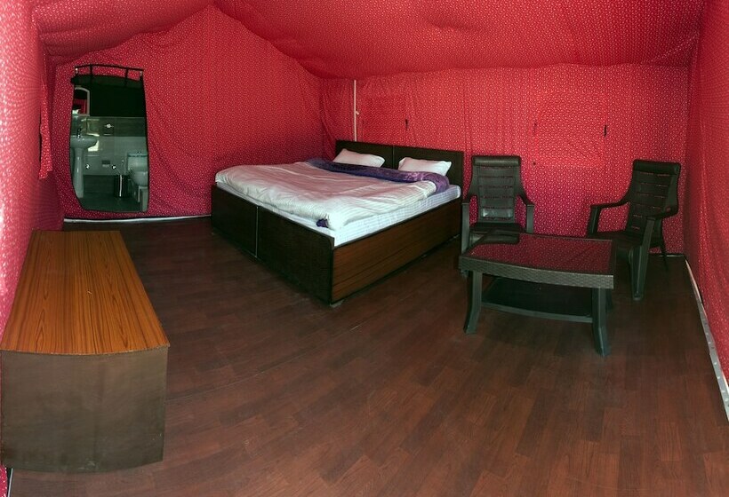 فندق Jungle Stays